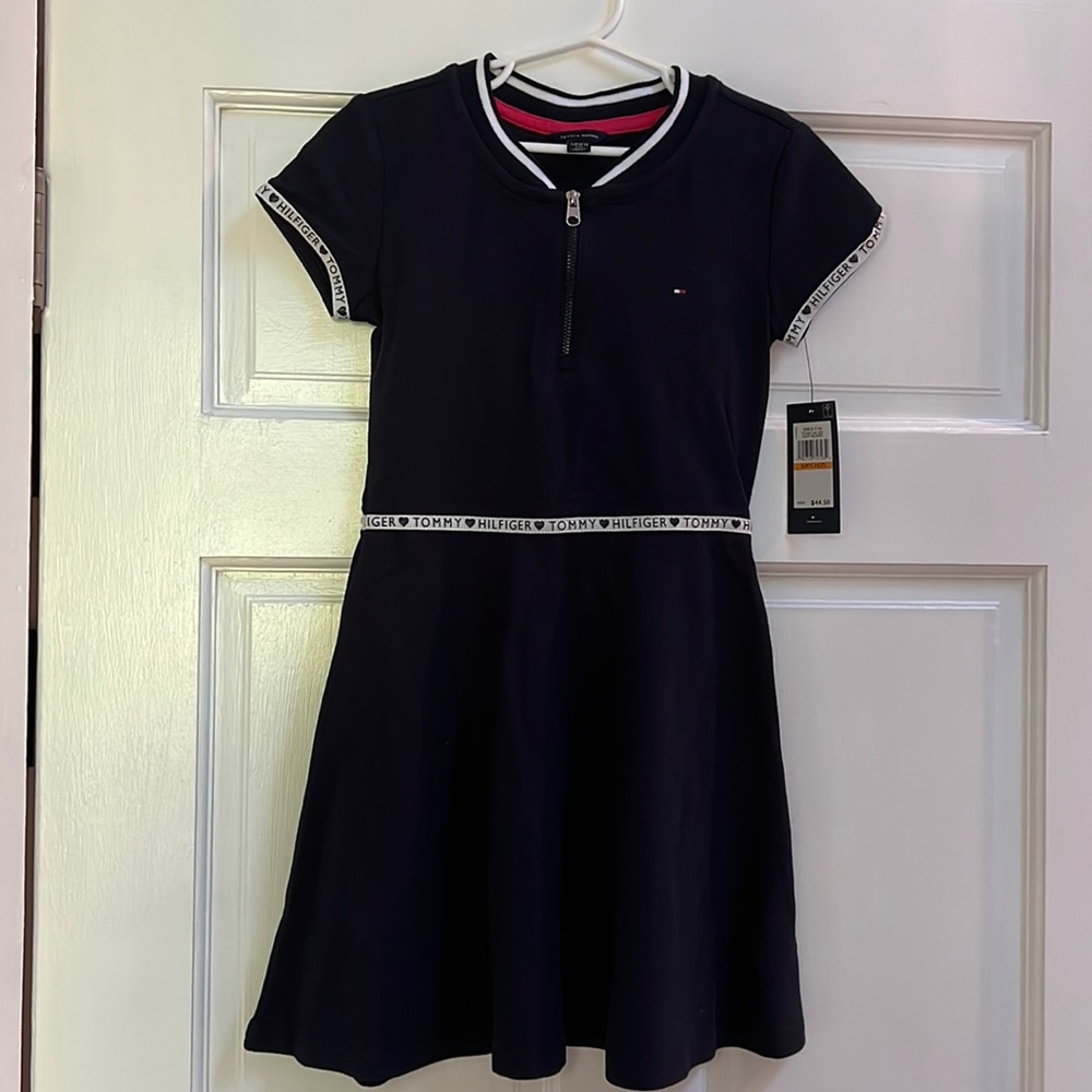 Girls dress.